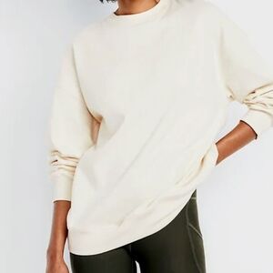 GAP Women's Soft Cream Crew Neck Sweater